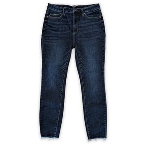 Judy Blue Skinny Fit Jeans Women's Size 15/32 High Rise Raw Hem Dark Wash